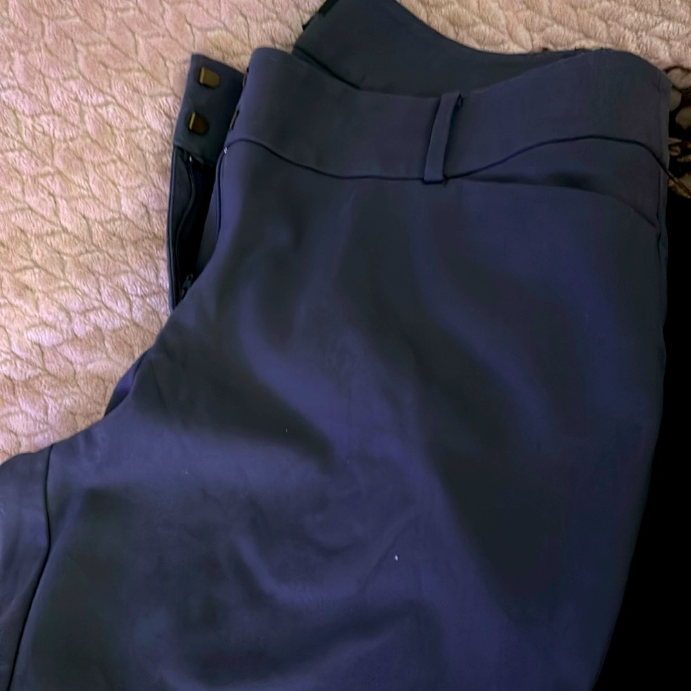 Cropped trousers